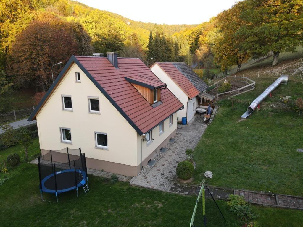 Ferienhaus Tiefenthal -Nicht Fuer Monteure- Bad Staffelstein Exterior foto